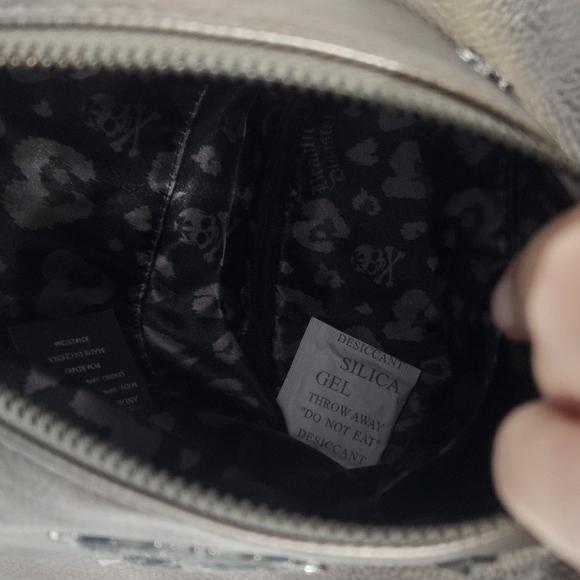 Beautiful Disaster Angel Backpack/ Purse - Picture 9 of 10